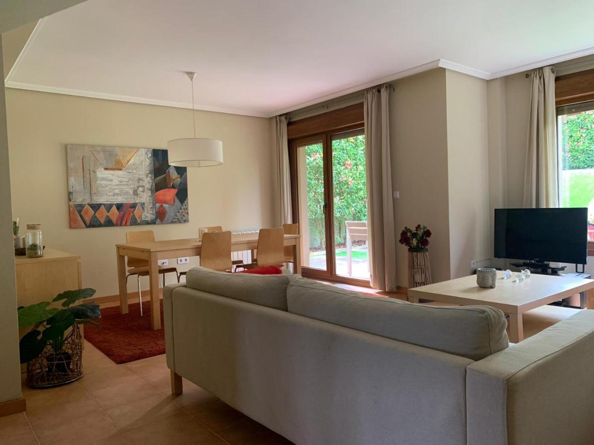 Precioso Adosado En Urbanizacion Con Campo De Golf Villa Mino Eksteriør bilde